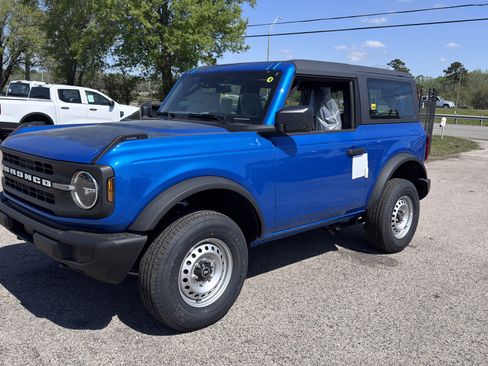 New 2026 Ford Bronco 2-Door image 6