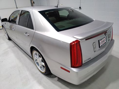 Used 2008 Cadillac STS AWD w/ Preferred Equipment Group image 21