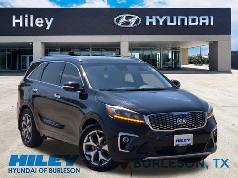 Used 2019 Kia Sorento SX w/ SX Touring Package FWD image 2