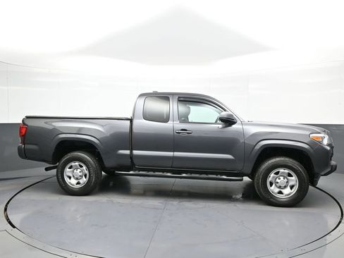 Certified 2021 Toyota Tacoma SR image 5