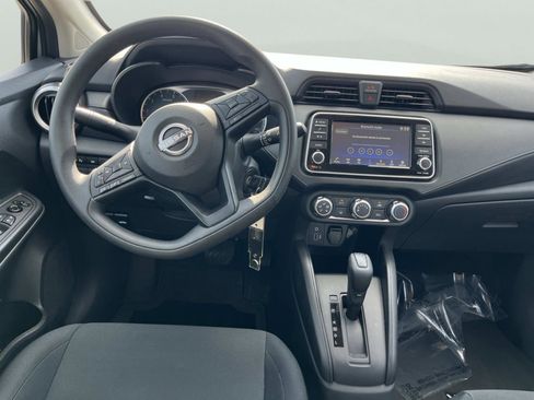 Used 2024 Nissan Versa S w/ S Plus Package image 12