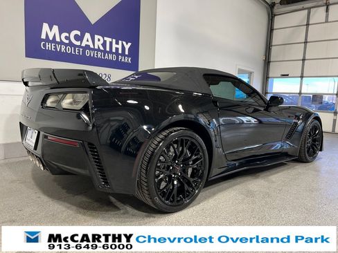 Used 2016 Chevrolet Corvette Z06 w/ 3LZ Preferred Equipment Group image 17