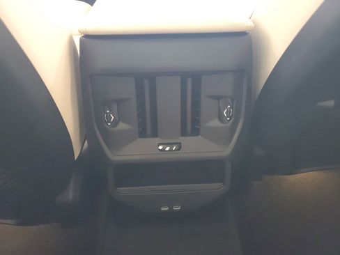 Used 2026 BMW X3 xDrive30 w/ M Sport Package image 13