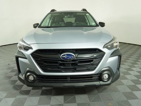 Certified 2024 Subaru Outback Onyx Edition XT AWD/4WD image 2