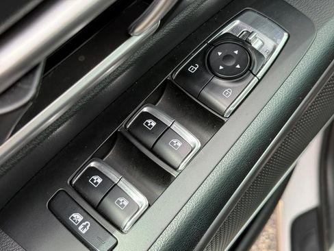 Used 2025 Kia Telluride S AWD/4WD image 22