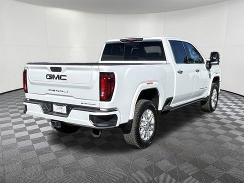 Used 2022 GMC Sierra 3500 Denali w/ Denali Ultimate Package image 6