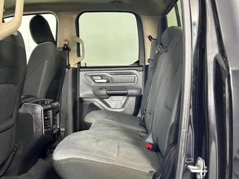 Used 2019 RAM 1500 Big Horn AWD/4WD image 15