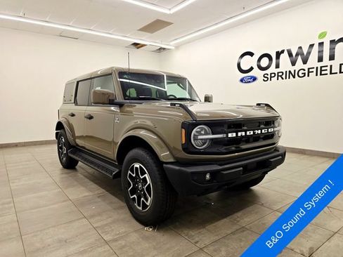 New 2026 Ford Bronco Outer Banks AWD/4WD image 6
