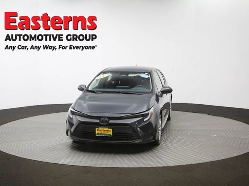 Used 2023 Toyota Corolla LE image 52