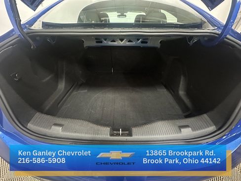 Used 2016 Chevrolet Cruze LT w/ Convenience Package image 18