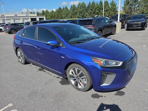 Used 2019 Hyundai Ioniq Limited w/ Ultimate Package 02 FWD image 18