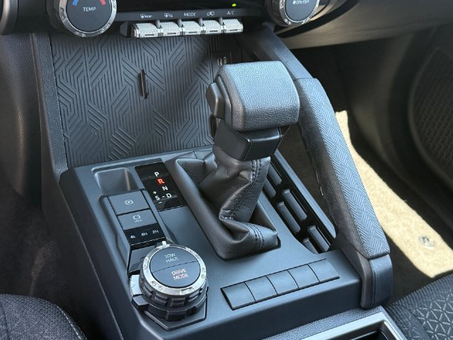 Used 2026 Toyota 4Runner SR5 AWD/4WD image 22