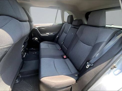 Used 2022 Toyota RAV4 XLE w/ Convenience Package AWD/4WD image 22