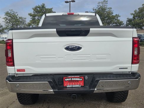 Used 2023 Ford F150 XLT w/ Trailer Tow Package image 5