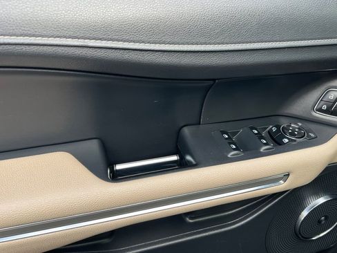 Used 2024 Ford Expedition Max Limited image 8