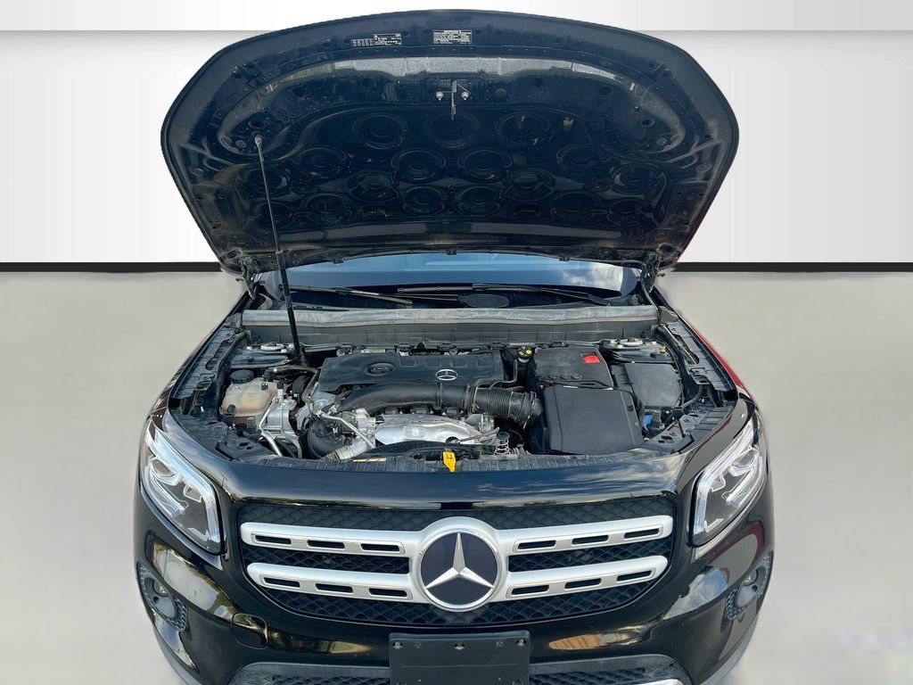 Used 2022 Mercedes-Benz GLB 250 image 29