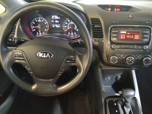 Used 2018 Kia Forte LX FWD image 22