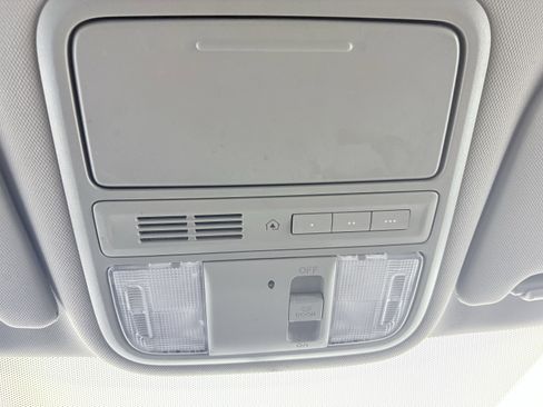 Used 2017 Honda Odyssey EX image 26