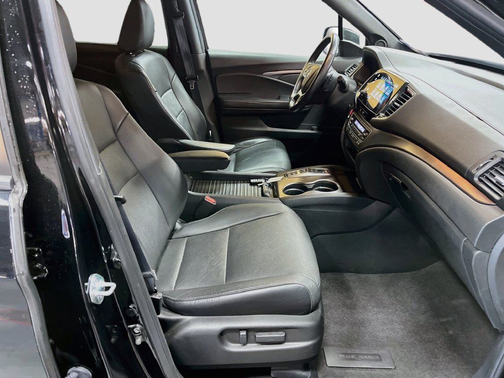 Used 2023 Honda Passport EX-L image 27