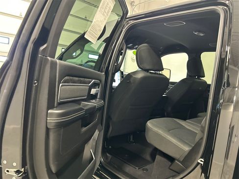 Used 2024 RAM 2500 Big Horn w/ Night Edition image 30
