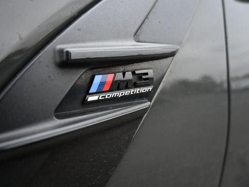 Used 2022 BMW M3 Competition w/ M Carbon Exterior Package AWD/4WD image 6