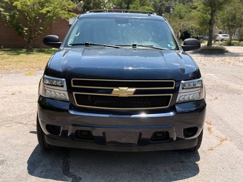 Used 2009 Chevrolet Tahoe LT w/ Luxury Package AWD/4WD image 8