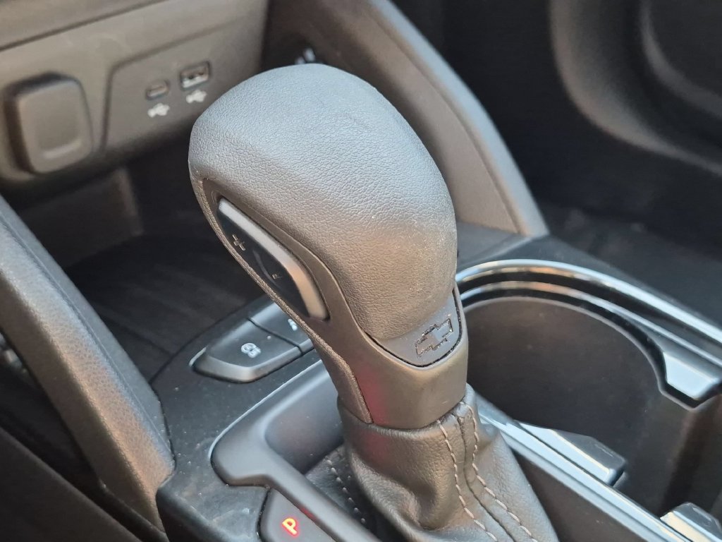 Used 2025 Chevrolet TrailBlazer LT AWD/4WD image 18