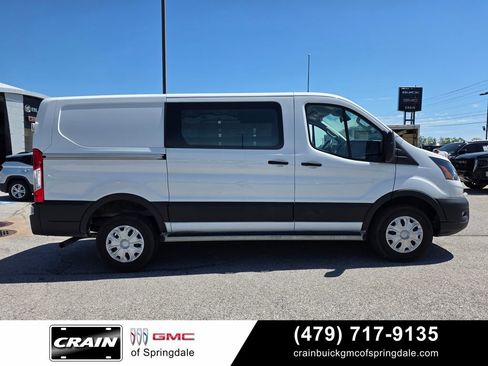 Used 2025 Ford Transit 250 Low Roof w/ Exterior Upgrade Package RWD image 9
