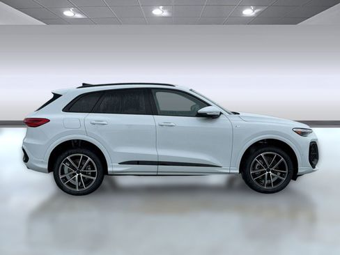 New 2026 Audi Q5 Premium AWD/4WD image 8