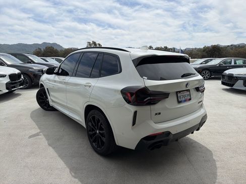 Certified 2023 BMW X3 M40i image 2