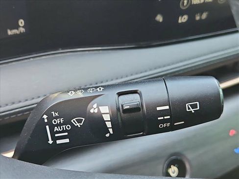 Certified 2023 Nissan Ariya FWD image 16
