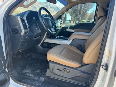 Used 2022 Ford F350 Lariat w/ Lariat Ultimate Package AWD/4WD image 25