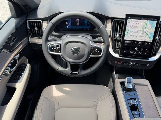 New 2026 Volvo XC90 T8 Core AWD/4WD image 16