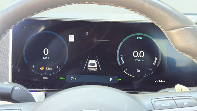 Used 2025 Hyundai Sonata Limited FWD image 17