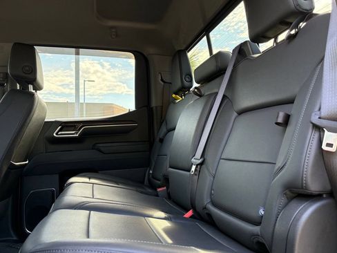 Used 2019 Chevrolet Silverado 1500 RST w/ All-Star Edition AWD/4WD image 25