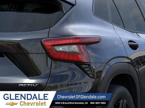 New 2026 Chevrolet Trax ACTIV w/ Driver Confidence Package FWD image 11