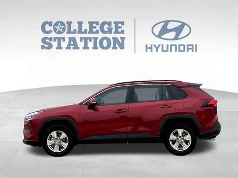 Used 2024 Toyota RAV4 XLE FWD image 7