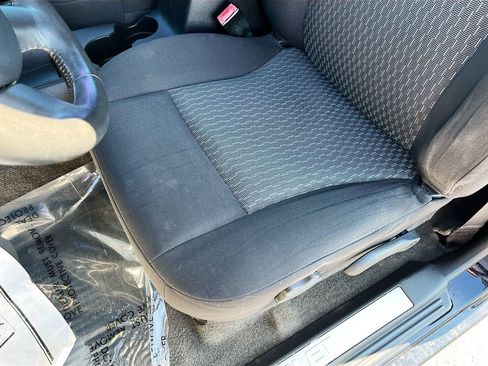 Used 2012 Chevrolet Colorado LT image 17