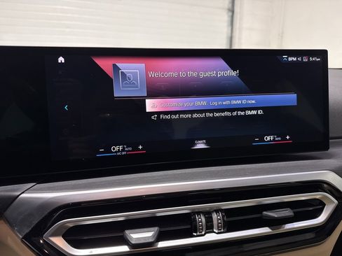 Used 2024 BMW 330i xDrive Sedan w/ Convenience Package image 21