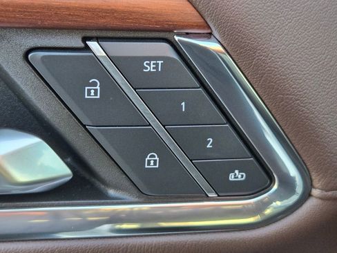 Used 2023 GMC Sierra 1500 Denali w/ Denali Reserve Package image 24