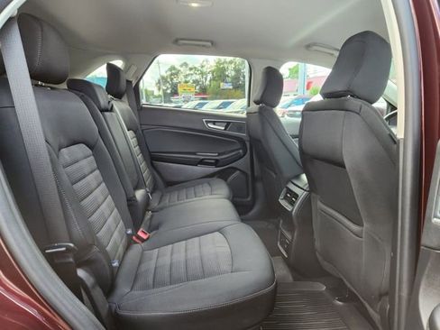 Used 2024 Ford Edge SEL w/ Convenience Package image 16