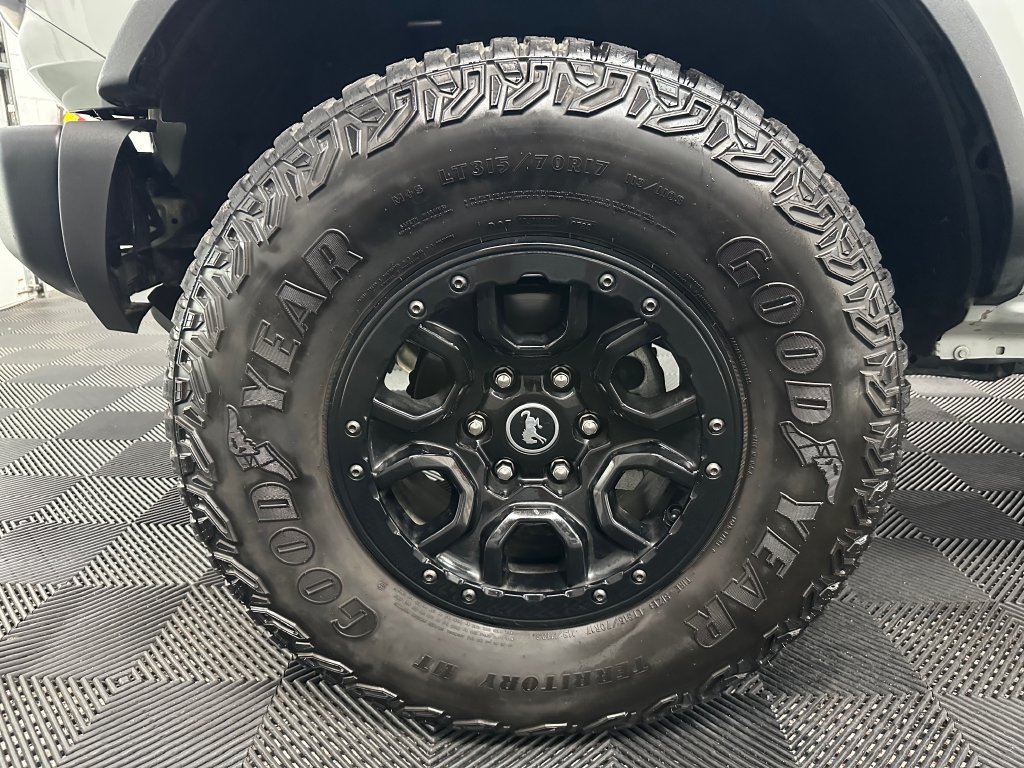 Used 2023 Ford Bronco Wildtrak AWD/4WD image 37