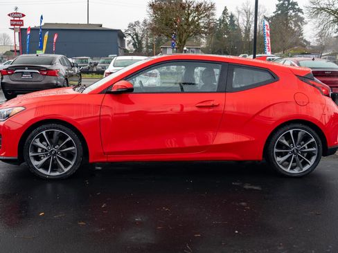 Used 2021 Hyundai Veloster 2.0 Premium image 13