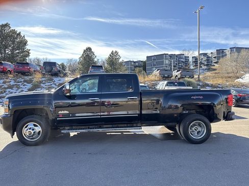 Used 2015 Chevrolet Silverado 3500 High Country image 4