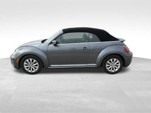 Used 2017 Volkswagen Beetle 1.8T S FWD image 6