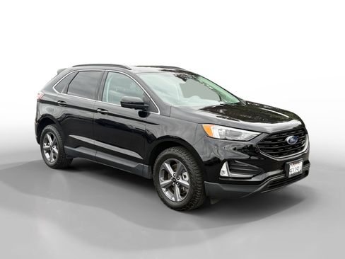Used 2022 Ford Edge SEL w/ Sport Appearance Package image 7