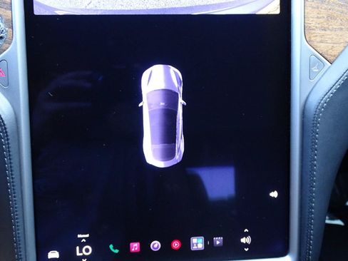 Used 2020 Tesla Model S Long Range Plus AWD/4WD image 28