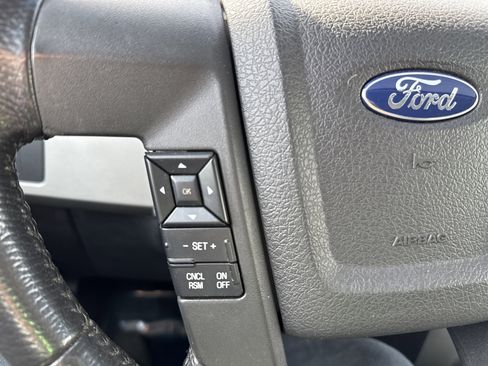 Used 2012 Ford F150 Lariat w/ Lariat Chrome Pkg image 18