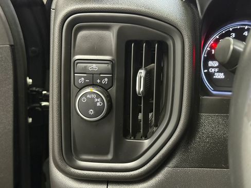 Used 2021 Chevrolet Silverado 1500 Custom RWD image 13