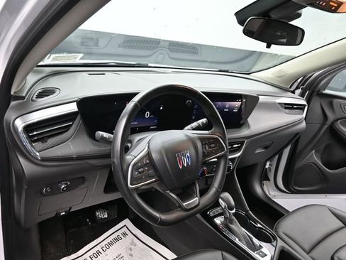 Used 2024 Buick Encore GX Sport Touring image 13